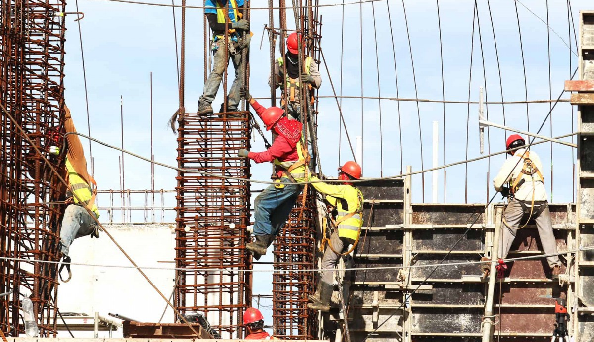 construction-workers