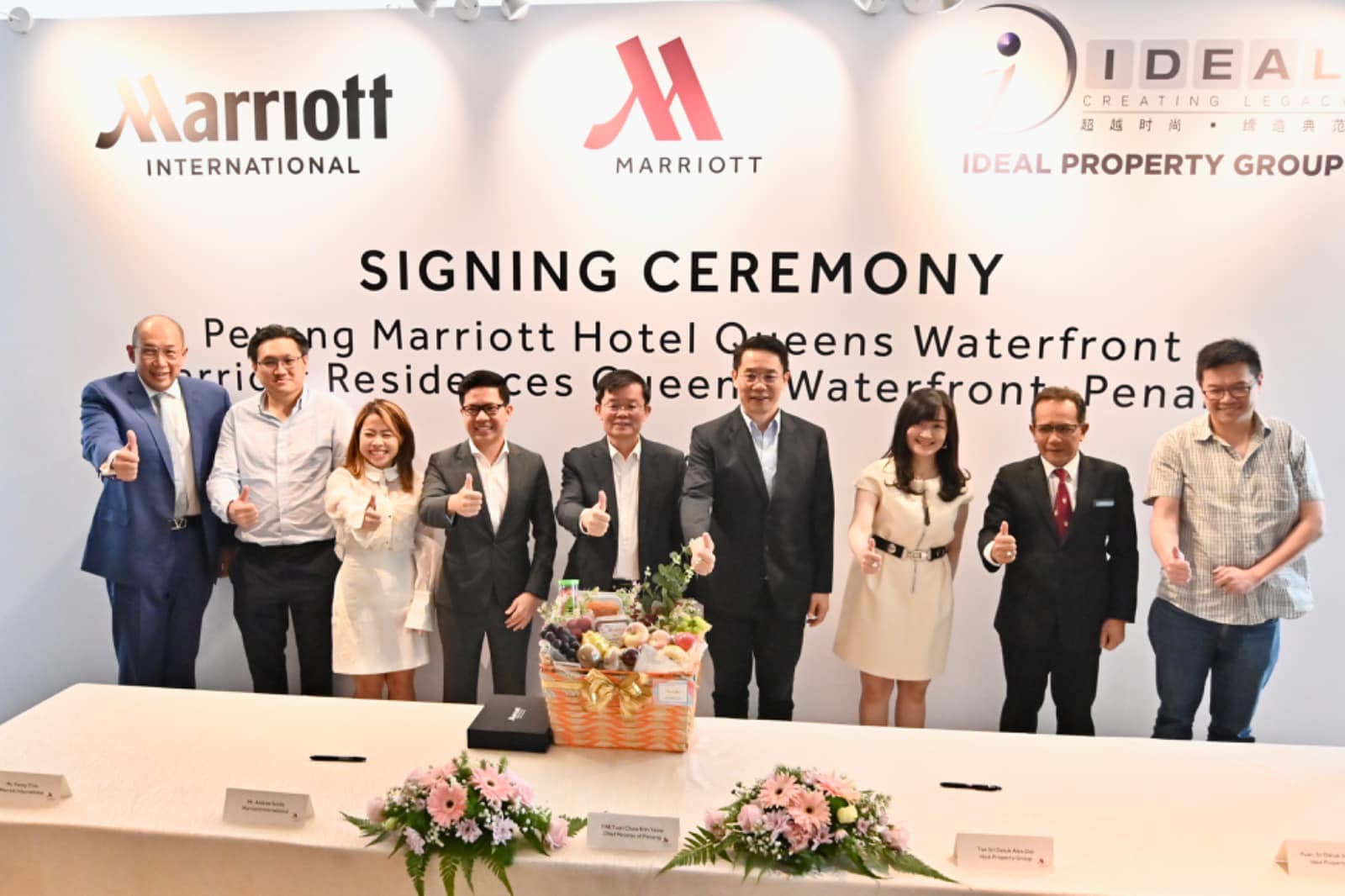 marriott-signing