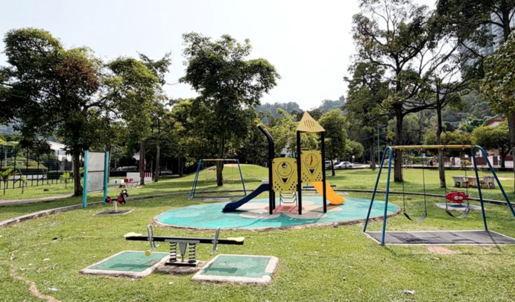 casa-permai-central-park-playground