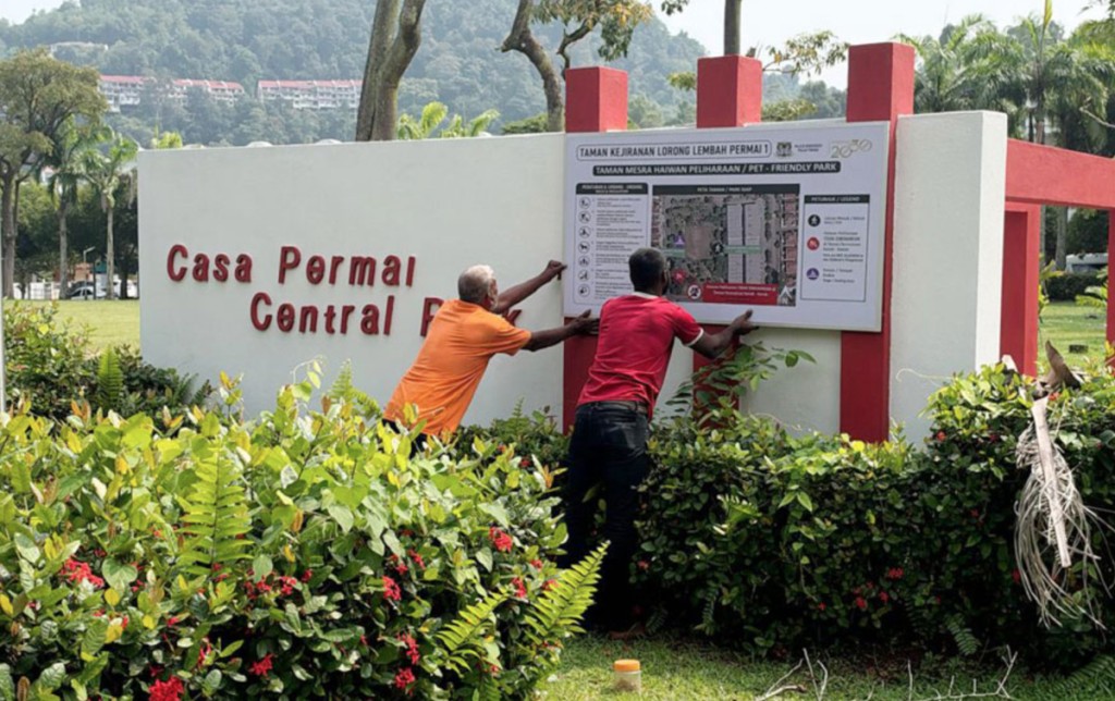 casa-permai-central-park-sign